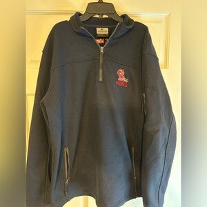 Men’s Colosseum quarter zip. Ole Miss logo. Navy. Large.